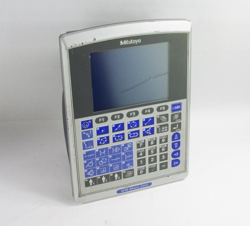 MITUTOYO QM-DATA 200 OPTICAL COMPARATOR - CRACKED SCREEN - FOR PARTS OR REPAIR
