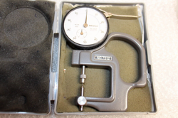 MITUTOYO 2412F THICKNESS GAGE # 7312