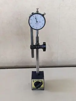 KANETEC MAGNETIC BASE STAND WITH MITUTOYO LONG STROKE DIAL GAUGE