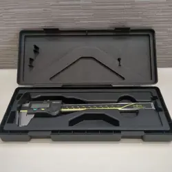 MITUTOYO DIGITAL CALIPER 150MM CD-15CPX IN EXCELLENT CONDITION