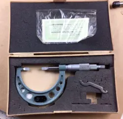 MITUTOYO 122-126 OD BLADE MICROMETER  1