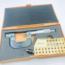 MITUTOYO NO. 126-137 SCREW THREAD MICROMETER 0-1