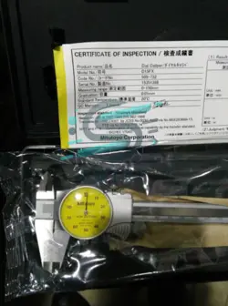 NEW MITUTOYO 505-732 DIAL CALIPER 0-150MM X 0.01MM