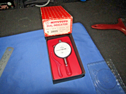 MITUTOYO 2923 DIAL INDICATOR