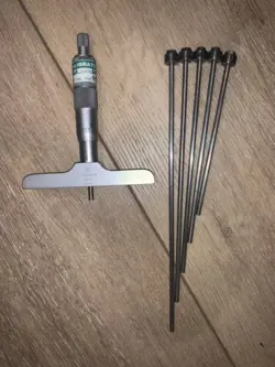 VG MITUTOYO DEPTH MICROMETER 0-6” (4” BASE) TEADS .001”  JUST MICROMETER & RODS