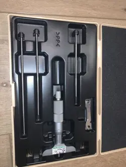 MICROMETER DMC 2.5-4