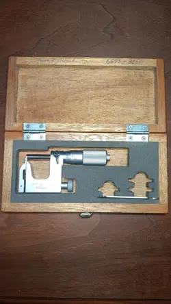MITUTOYO 117-107 MIKE ANVIL MICROMETER 0-1