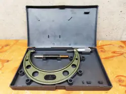 MITUTOYO STANDARD OUTSIDE MICROMETER 103-142 OIM-150 125-150 0.01MM CONTROL