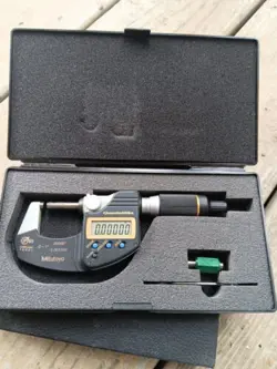 MITUTOYO 293-180-30 QUANTUMIKE DIGIMATIC MICROMETER, 0-1
