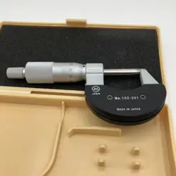 MITUTOYO OUTSIDE MICROMETER 102-301 M310-25 CALIPER JAPAN