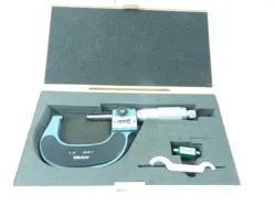 MITUTOYO  OUTSIDE  MICROMETER # 193 - 212 .. 0001