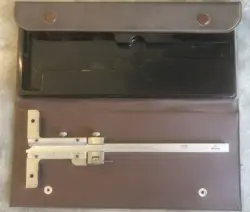 MITUTOYO 6” SAE VERNIER DEPTH GAGE IN CASE TT549.