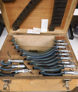 MITUTOYO - MODEL 103 - 0-12