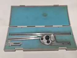 METUTOYO #187-904 UNIVERSAL BEVEL PROTRACTOR, MADE IN JAPAN, 6