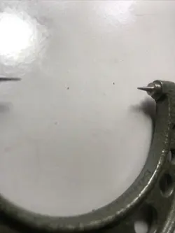 POINTED MICROMETER