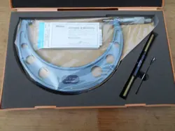 MITUTOYO 103-221 MICROMETER , 6-7