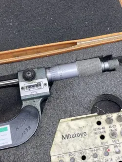 THREAD MICROMETER 1-2”