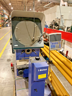 MITUTOYO PH-A-14 OPTICAL COMPARATOR WITH STAND
