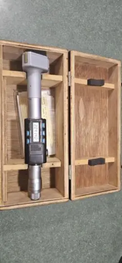 MITUTOYO DIGITAL BORE MICROMETER 2.0-2.5