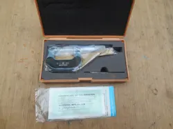 MITUTOYO NO. 123-125A DISC MICROMETER, 0-1