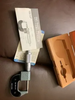 MITUTOYO OUTSIDE MICROMETER 0-1