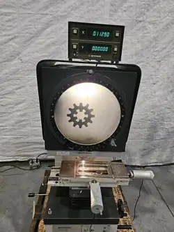 MITUTOYO OPTICAL COMPARATOR PROFILE PROJECTOR TYPE PJ-300 WITH DRO