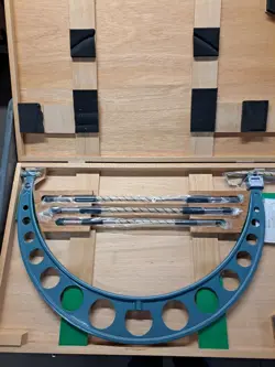 MITUTOYO MICROMETER 18-24
