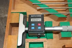 MICROMETER W/ RODS