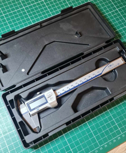 MITUTOYO DIGITAL CALIPER CD-P15P 500-706-20, USED.