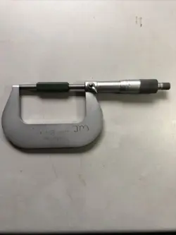 VINTAGE MITUTOYO 2-3” OUTSIDE MICROMETER NO 101-119 WITH STANDARD