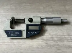 MITUTOYO DIGITAL DISC MICROMETER 0-1 INCH, MODEL 323-711-30
