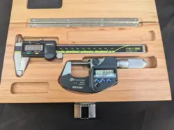 MUTITOYO CALIPER AND MICROMETER SET