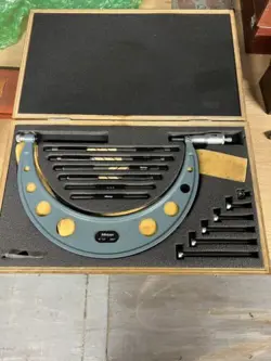 MITUTOYO 6-12”