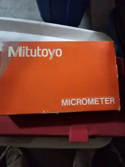 104-135A MITUTOYO MICROMETER W/ INTERCHANGEABLE ANVILS 0-150MM