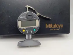 MITUTOYO DIGITAL DEPTH GAGE KIT, NO. 547-217, DEPTH BASE, CARRY CASE, EXT. RODS