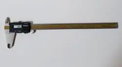 MITUTOYO DIGITAL CALIPER MITUTOYO 500-303