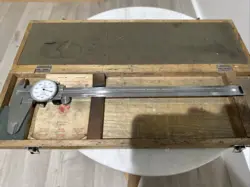 MITUTOYO 12