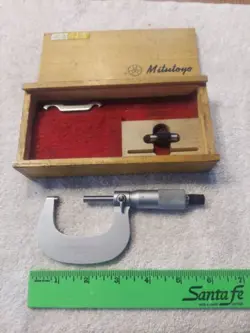 MITUTOYO OUTSIDE MICROMETER, M210-50, 1-2