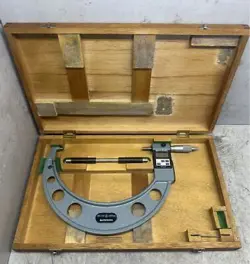 DIGITAL MICROMETER MITUTOYO MD-225 JAPAN