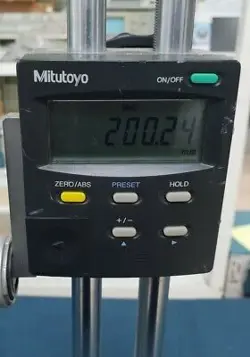 MITUTOYO 192-613 HEIGHT GAUGE 300MM - 1