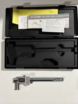 MITUTOYO 573-746 INSIDE POINT JAW CALIPER GREAT SHAPE COOLANT PROOF DIGITAL  .8