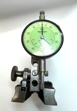 MITUTOYO 2918-10 DIAL TEST INDICATOR IN PIPE MOUNT