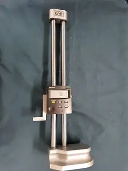 MITUTOYO 192-613 HEIGHT GAUGE 300MM