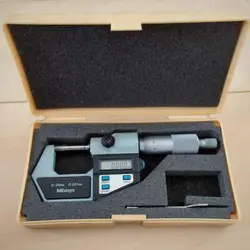 DIGITAL MICROMETER MITUTOYO 0-25MM JAPAN