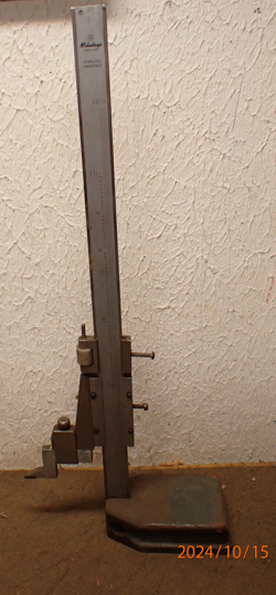 OLDER MITUTOYO 10
