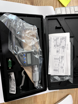 MITUTOYO ELECTRONIC OUTSIDE MICROMETER 2