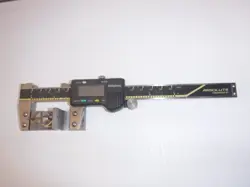 MITUTOYO CD-6