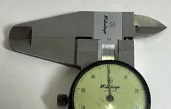 MITUTOYO DIAL CALIPER NO. 505-637 .001