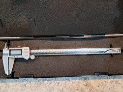 MITUTOYO ABSOLUTE 12 INCH DIGITAL CALIPER IP67 500-754-10
