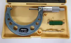 MITUTOYO 103-217 MICROMETER W/CASE
